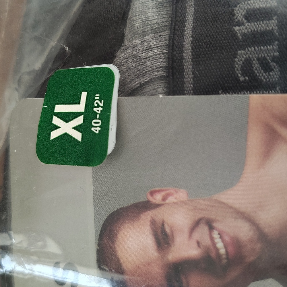 Vtg Classic Full Cut Hanes Men's briefs Size L - Picture 2 of 6
